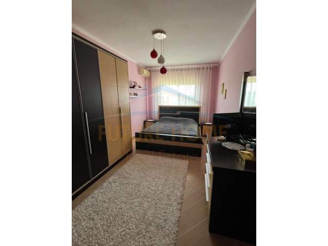 Tirane, shes apartament 2+1+BLK Kati 5, 112 m² 118.000 Euro (rruga loni ligori)