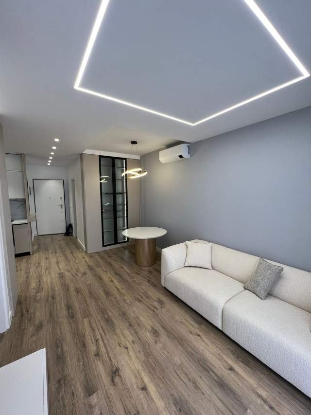 Tirane, jepet me qera apartament 1+1 Kati 1, 59 m² 600 Euro (Rruga Hiqmet Buzi)