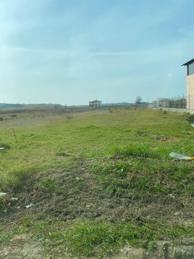 Tirane, shes toke 4.000 m² 10.000.000LEK TE REJA (SHKALLE, TIRANE)