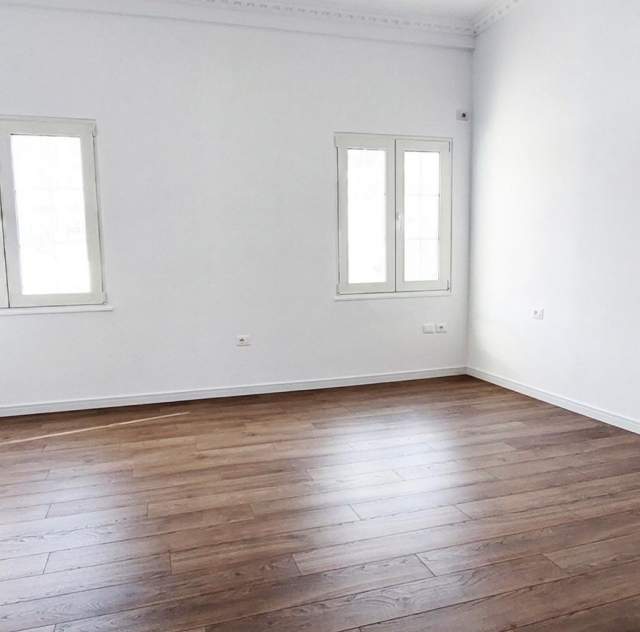 Tirane, shitet apartament 3+1+BLK Kati 1, 137 m² 119.000 Euro (Thoma Filipeu)