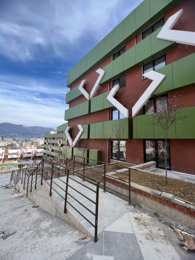 Tirane, shitet apartament 1+1+BLK Kati 3, 62 m² 85.000 Euro (KODRA E DIELLIT 1)