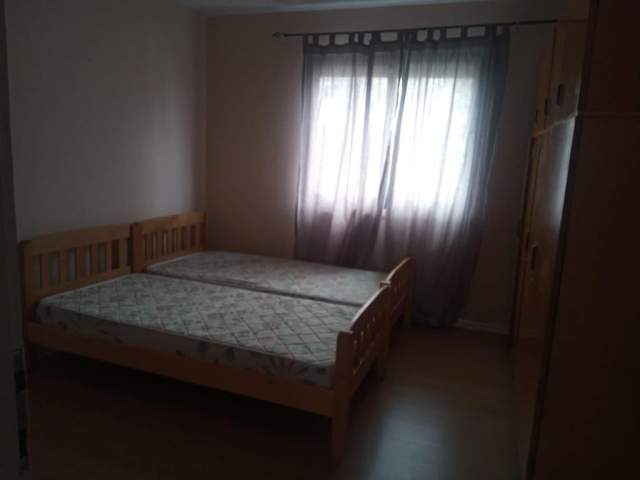 Tirane, jepet me qera apartament 1+1 Kati 4, 60 m² 320 Euro (Marie Logoreci)