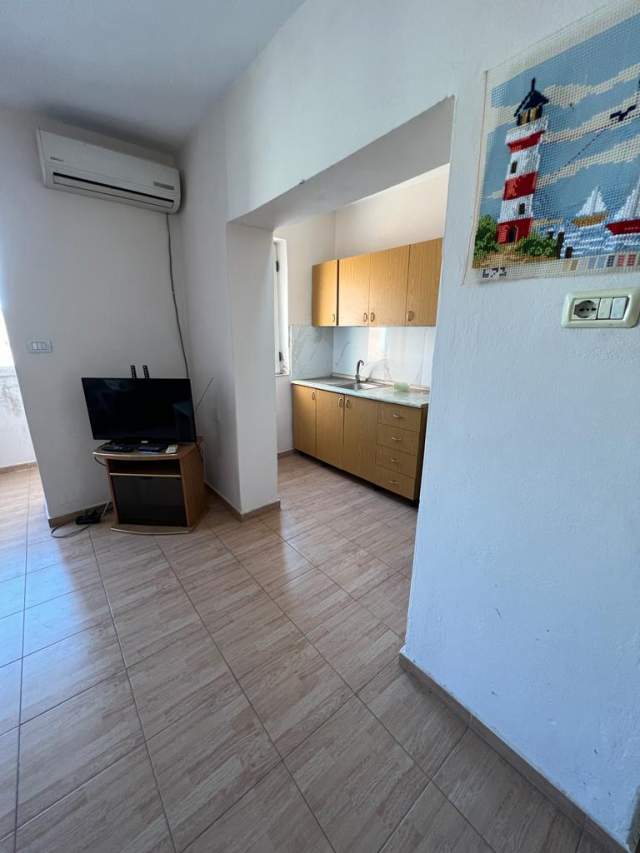 Tirane, shes apartament Kati 4, 53 m² 73.000 Euro (Rruga Bardhyl)
