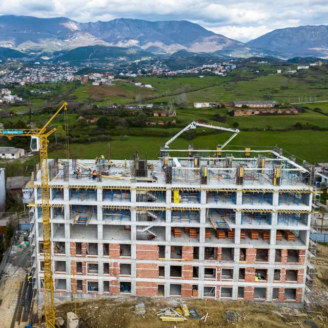 Tirane, shes apartament Kati 2, 58 m² 60.000 Euro (Rruga Pasho Hysa Ali Demi)