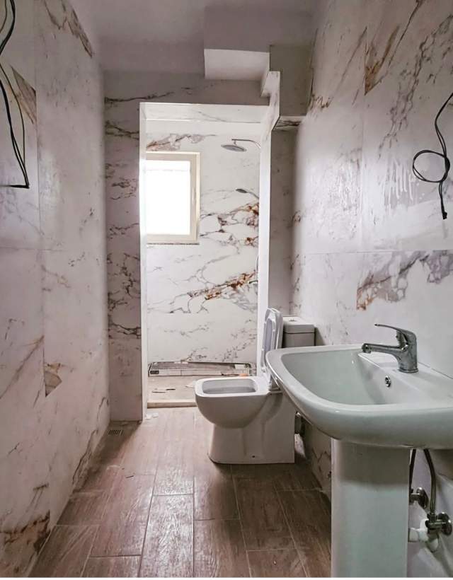 Tirane, jepet me qera apartament 2+1 Kati 4, 80 m² 400 Euro (Feri Xhajko)