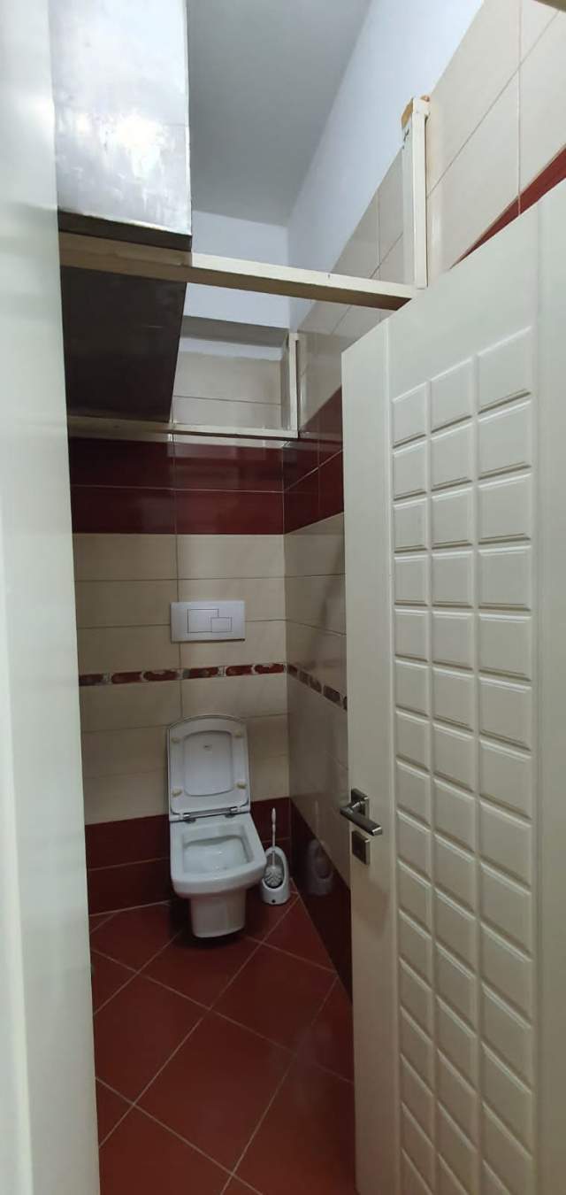 Jap me qera zyre pune te Pallatet Agimi, e mobiluar 50 m² 500 Euro