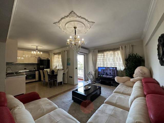 Tirane, shitet apartament 2+1+BLK Kati 3, 100 m² 97.000 Euro (PALLATET MLAJZIANE)