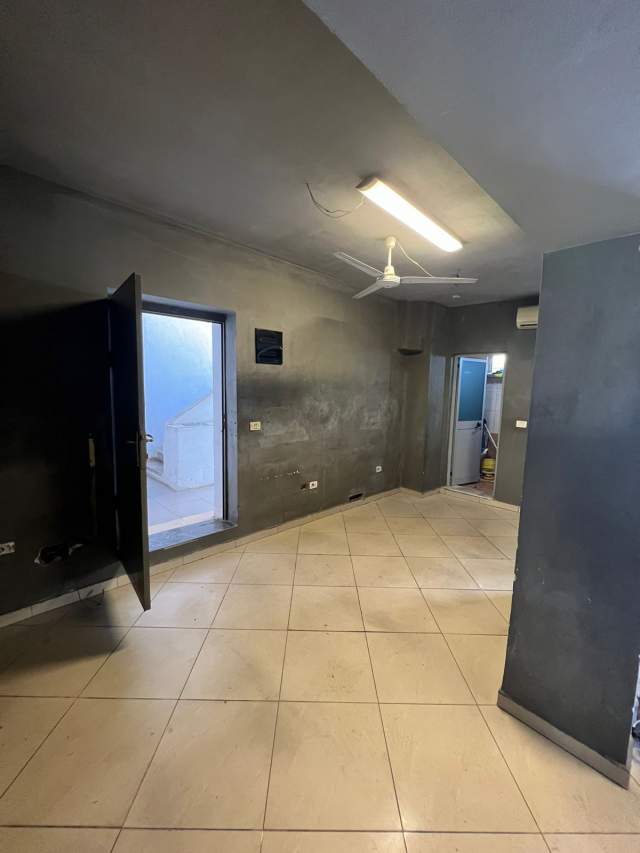 Tirane, shitet apartament 1+1 Kati 1, 59 m² 110.000 Leke (rruga tefta tashko)