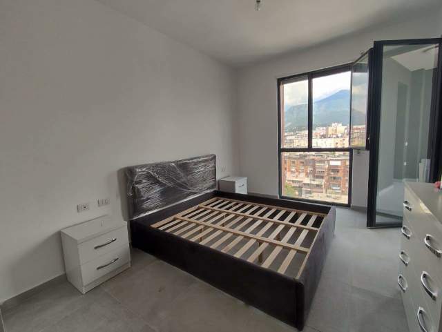 Shqiperi, jepet me qera apartament 1+1 Kati 6, 65 m² 350  (ASL)