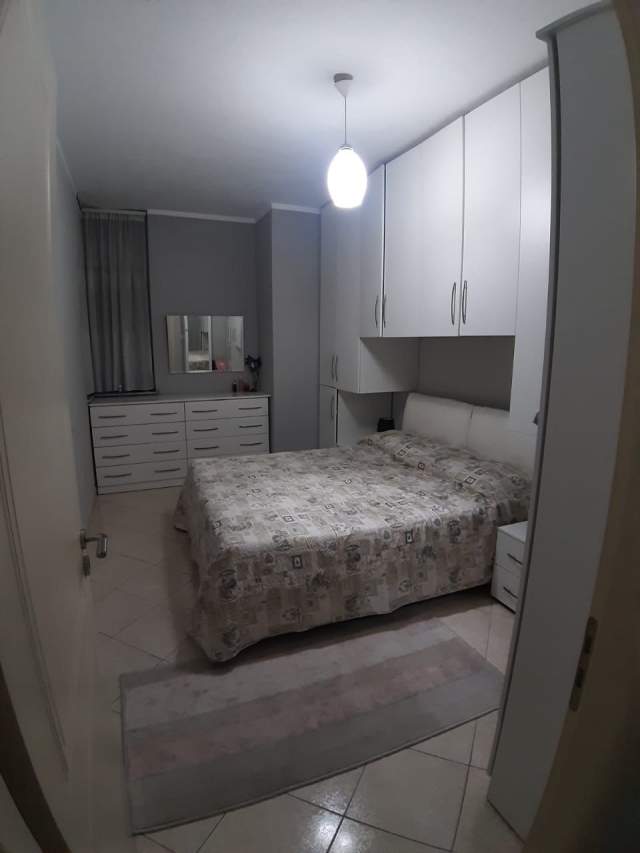 Tirane, shitet apartament 1+1 Kati 6, 71 m² 68.000 Euro (Rruga Kastriotet)