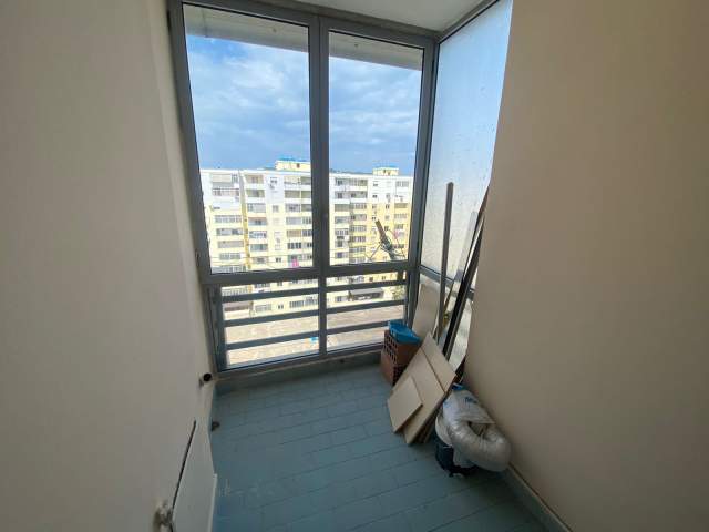 Durres, shes apartament 1+1 Kati 9, 54 m² 45.000 Euro (Rruga Abdi Ypi)