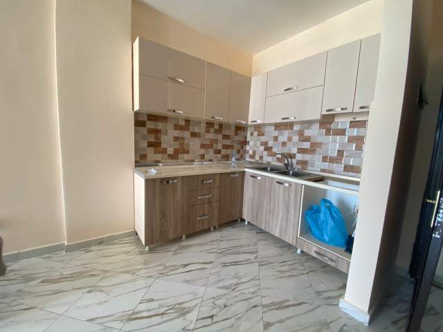 Durres, shes apartament 1+1 Kati 9, 54 m² 45.000 Euro (Rruga Abdi Ypi)