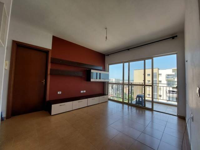 Tirane, shitet apartament 1+1 Kati 10, 50 m² 78.000 Euro (Ish fusha e aviacionit)