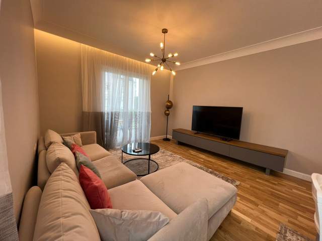 Tirane, jepet me qera apartament 1+1+BLK Kati 2, 98 m² 1.000 Euro (Joy Residence)