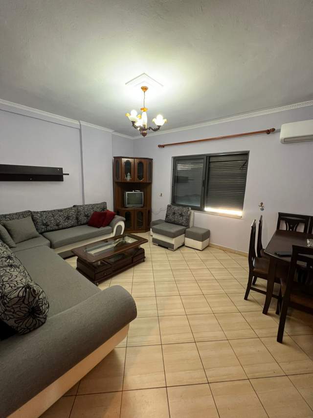 Tirane, shitet apartament 2+1+BLK 94 m² 94.000 Euro (Rruga Demir Progri)