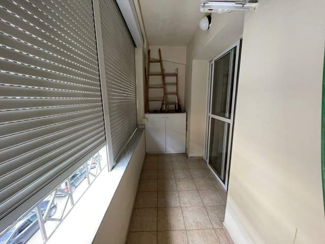 Tirane, jepet me qera apartament 2+1+BLK Kati 2, 103 m² 500 Euro (Libri Universitar)