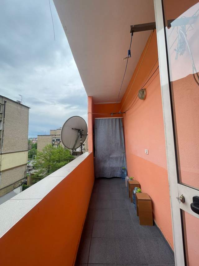Tirane, shitet apartament 1+1+BLK Kati 3, 70 m² 87.000 Euro (Bulevardi Zhan D'ark)