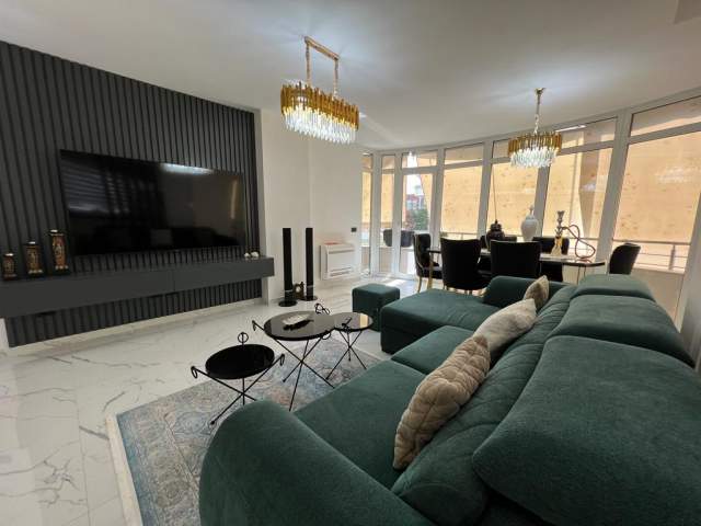Tirane, jepet me qera apartament 3+1+BLK Kati 1, 140 m² 1.400 Euro (KOPSHTI ZOOLOGJIK)