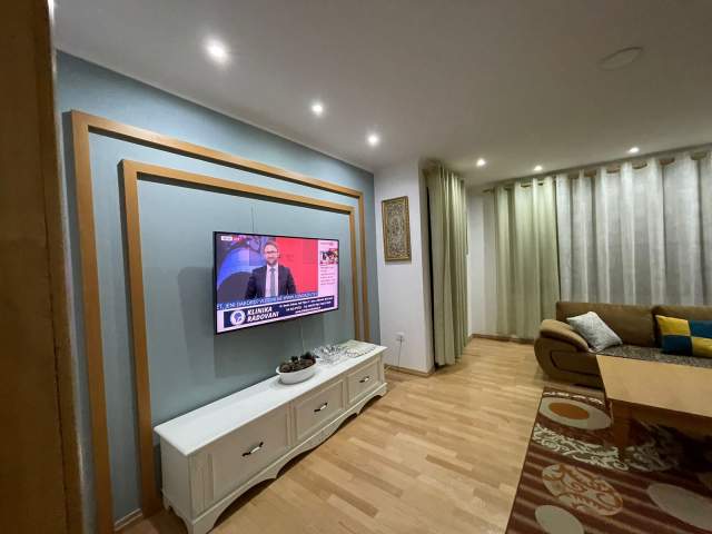 Tirane, shitet apartament 4+1+BLK Kati 3, 230 m² 210.000 Euro (Bulevardi BLu)