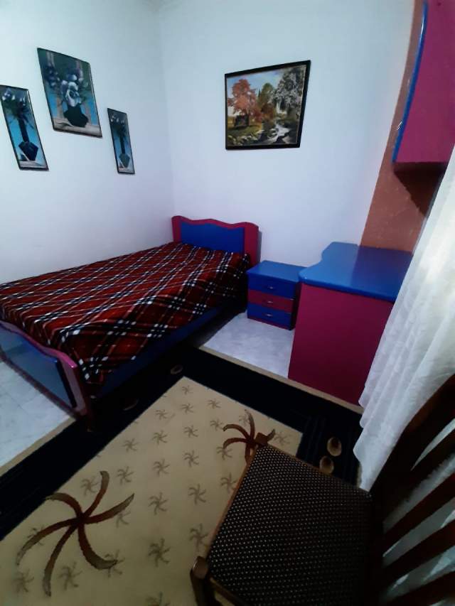 Tirane, jepet me qera apartament 2+1 Kati 2, 85 m² 480 Euro (Stadiumi Dinamo)