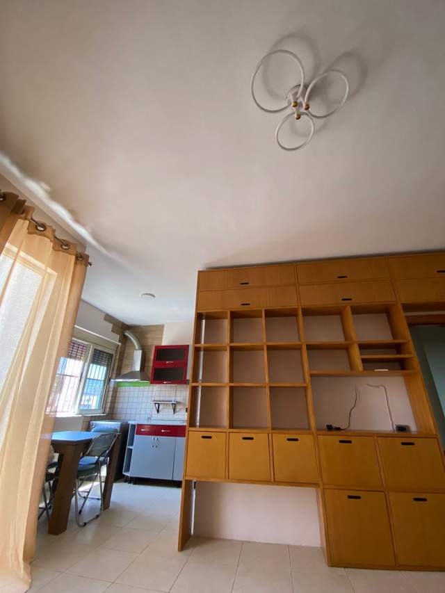 Tirane, jap me qera apartament 2+1+A+BLK Kati 7, 90 m² 40.000 Leke (Rruga Irfan Tomini)
