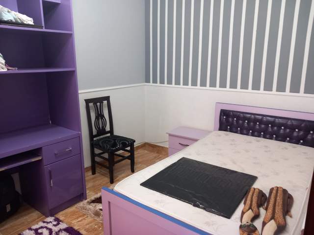 Tirane, jepet me qera apartament 70 m² 30.000 Leke (Rruga violeta Manushi)