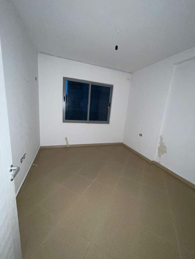 Tirane, jepet me qera apartament 3+1+BLK Kati 3, 136 m² 25.000 Leke (bulevardi blu)