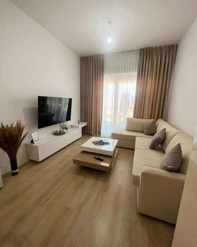 Tirane, jepet me qera apartament 1+1+BLK Kati 6, 60 m² 450 Euro (Kompleksi Kontakt)