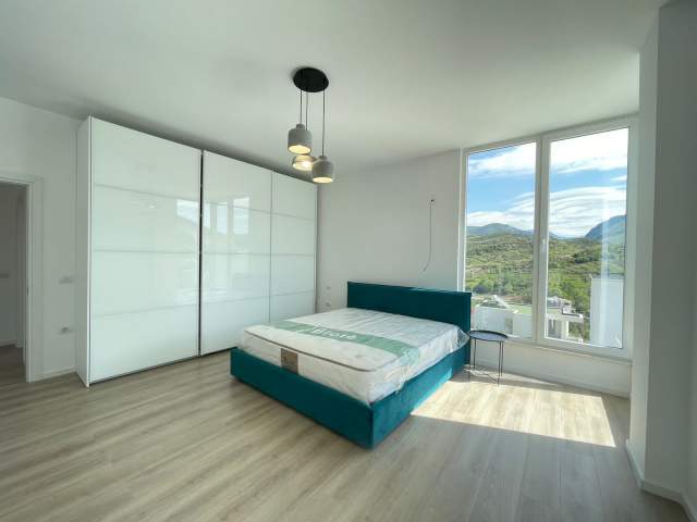 Tirane, jepet me qera Vile Kati 0, 350 m² 2.000 Euro (Green Residence prane TEG)