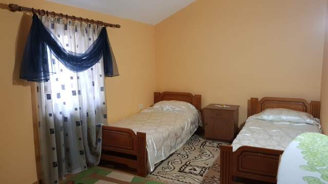 Tirane, jepet me qera 2+1+BLK Kati 3, 98 m² 500 Euro