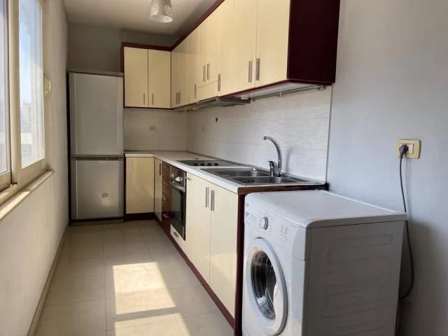Tirane, jepet me qera apartament 2+1+BLK Kati 5, 92 m² 48000 LEKE/MUAJ (Naim Frasheri)