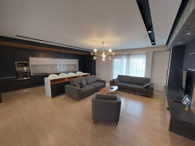 Tirane, jepet me qera apartament 3+1+BLK Kati 2, 145 m² 1.300 Euro (Prane TEG)