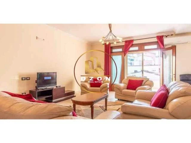 Duplex me Qira në Kodrën e Diellit, Pranë Big Market 750€!