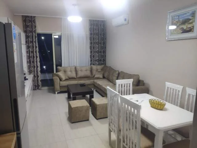 Tirane, me qera Apartament 2+1+BLK Kati 3, i Mobiluar , 49000 Leke ngjitur me Ish Fushen ALI DEMI