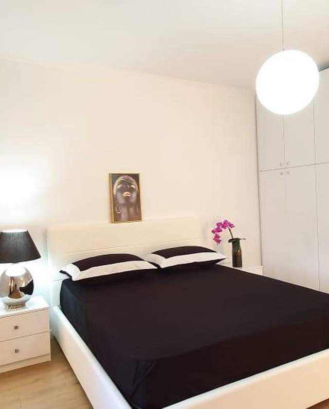 Tirane, jepet me qera apartament 2+1+BLK Kati 5, 100 m² 850 Euro (RRUGA E KOSOVAREVE)