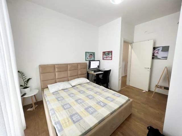 Tirane, jepet me qera apartament 2+1+BLK Kati 5, 111 m² 1.000 Euro (Kika 2)