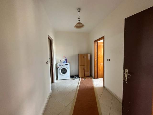Tirane, shitet apartament 1+1+BLK Kati 5, 57 m² 60.000 Euro (Irfan Tomini)