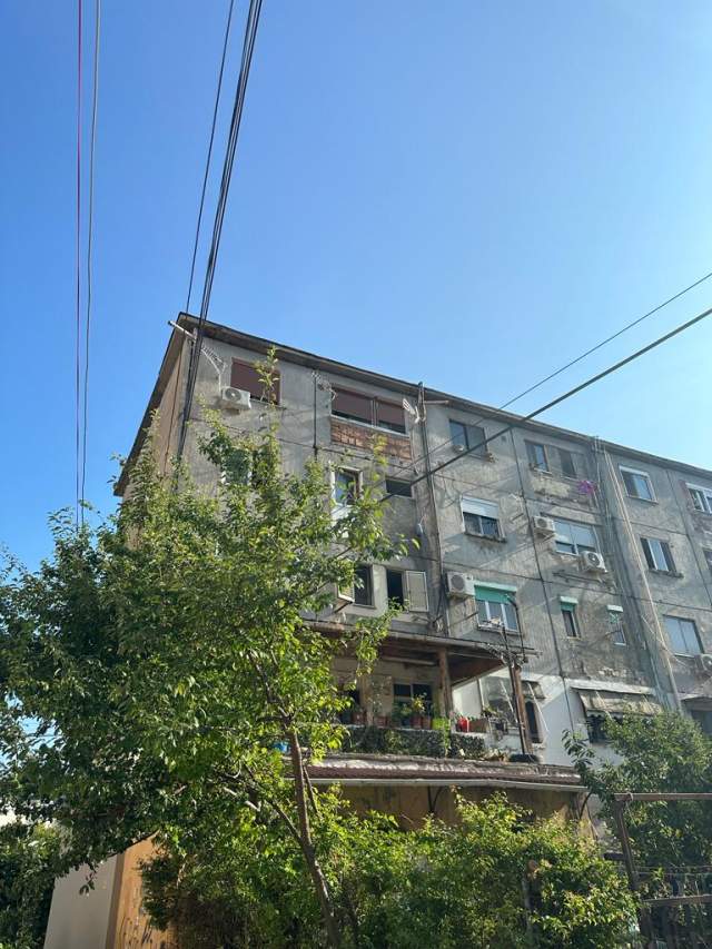 Tirane, shitet apartament 1+1+BLK Kati 5, 57 m² 60.000 Euro (Irfan Tomini)