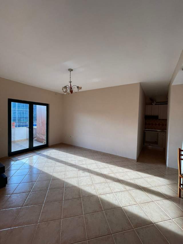 Tirane, jepet me qera Apartament 2+1+2+bllk 📍 Ish Stacioni Trenit, prane SPAK