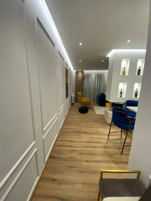 Tirane, shes apartament 2+1+A+BLK Kati 8, 92 m² 150.000 Euro (Kompleksi STAR)