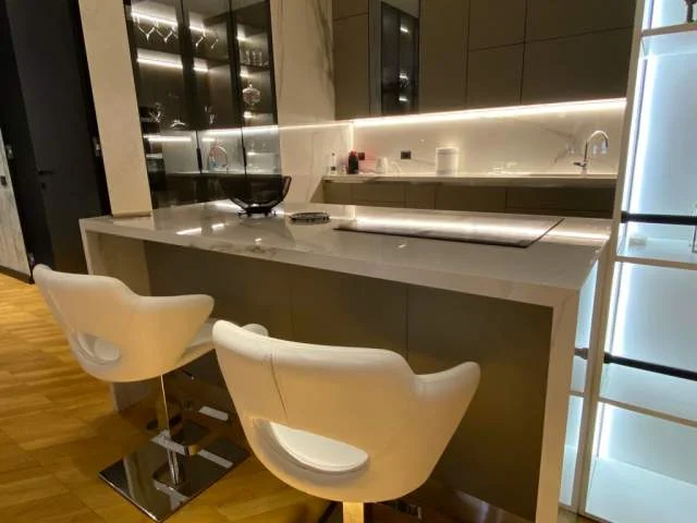 Tirane, shes apartament Kati 3, 144 m² 495.000 Euro (DELIJORGJI)