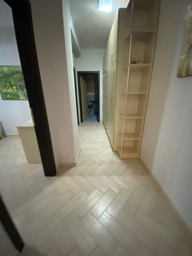 Tirane, jepet me qera apartament 2+1+BLK Kati 5, 102 m² 500 Euro (Don Bosko)