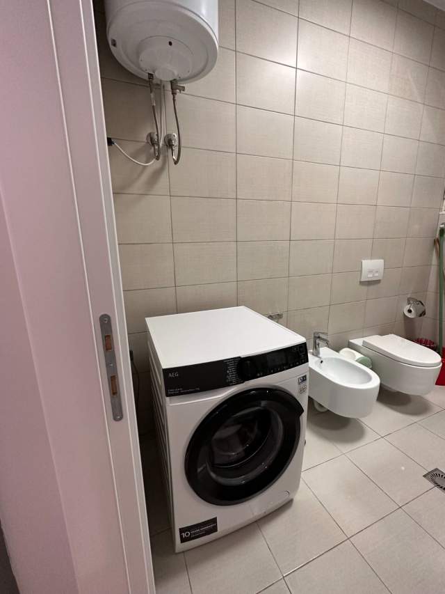 Tirane, jepet me qera apartament 2+1+BLK Kati 6, 95 m² 800 Euro (Kompleksi Tirana Golden Park)