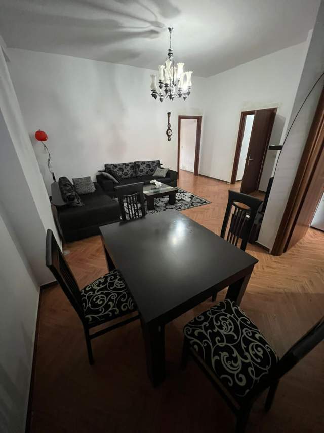 Tirane, jepet me qera apartament 2+1+BLK Kati 1, 125 m² 50.000 Leke (Astir)