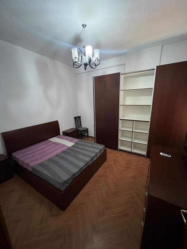 Tirane, jepet me qera apartament 2+1+BLK Kati 1, 125 m² 50.000 Leke (Astir)