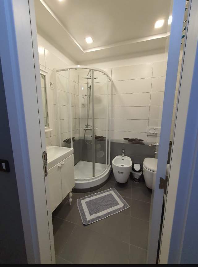 Tirane, shitet apartament 1+1+BLK Kati 8, 62 m² 170.000 Euro (Rruga Kajo Karafili)