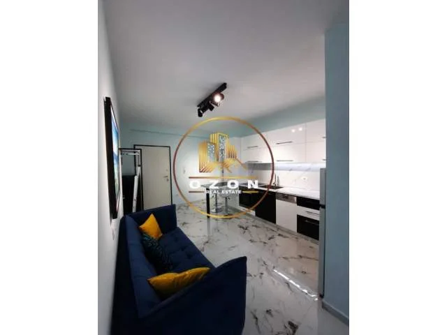 JEPET ME QIRA GARSONIERE, NE DON BOSKO  450 Euro!