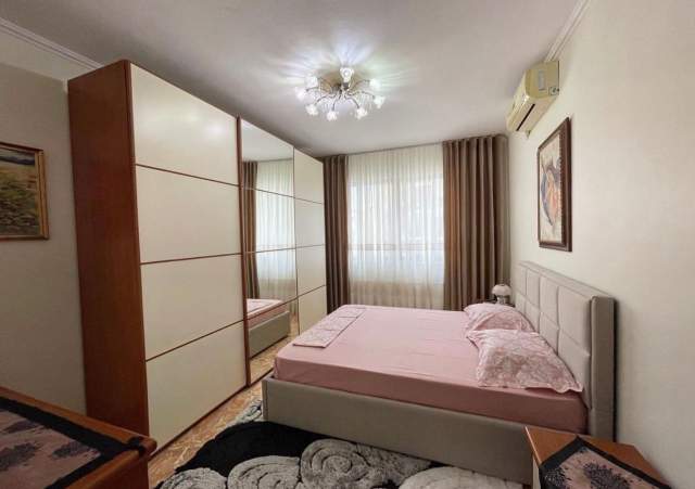 Tirane, jepet me qera apartament 1+1 Kati 4, 70 m² 700 Euro (Rruga e Kosovarve)
