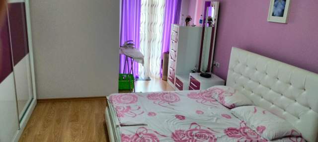 Tirane, jepet me qera apartament 2+1+BLK Kati 5, 101 m² 500 Euro