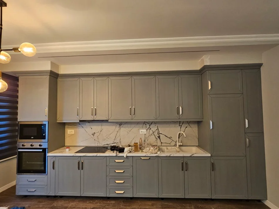 Tirane, jepet me qera apartament 1+1 Kati 8, 1.000 € 